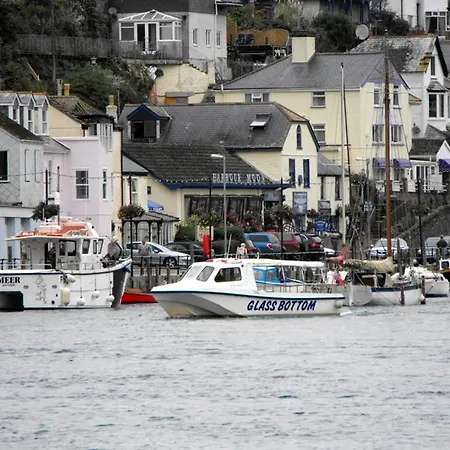 Little Harbour Guest house Looe
