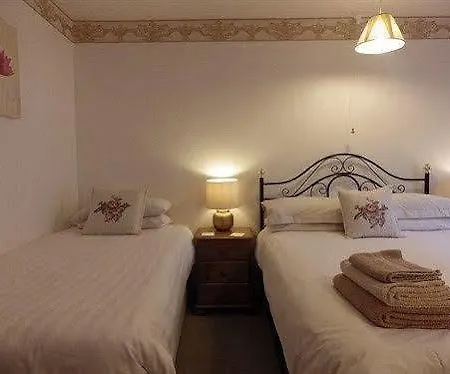 Pensjonat Little Harbour 3*